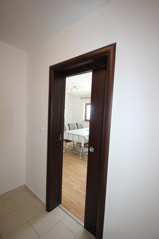Apartments Manda Novi Vinodolski Exterior photo